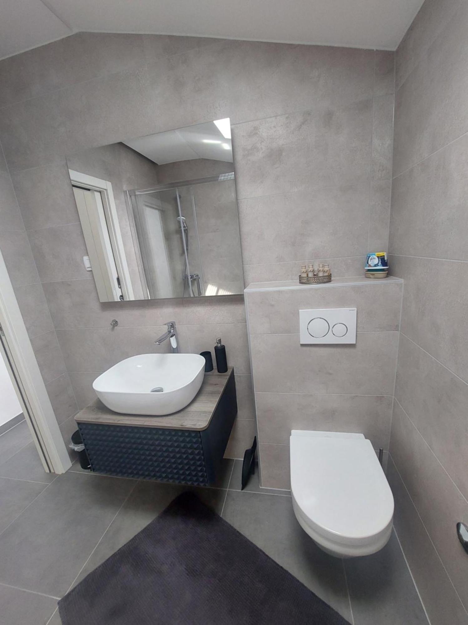Apartments R&B Baska  Luaran gambar
